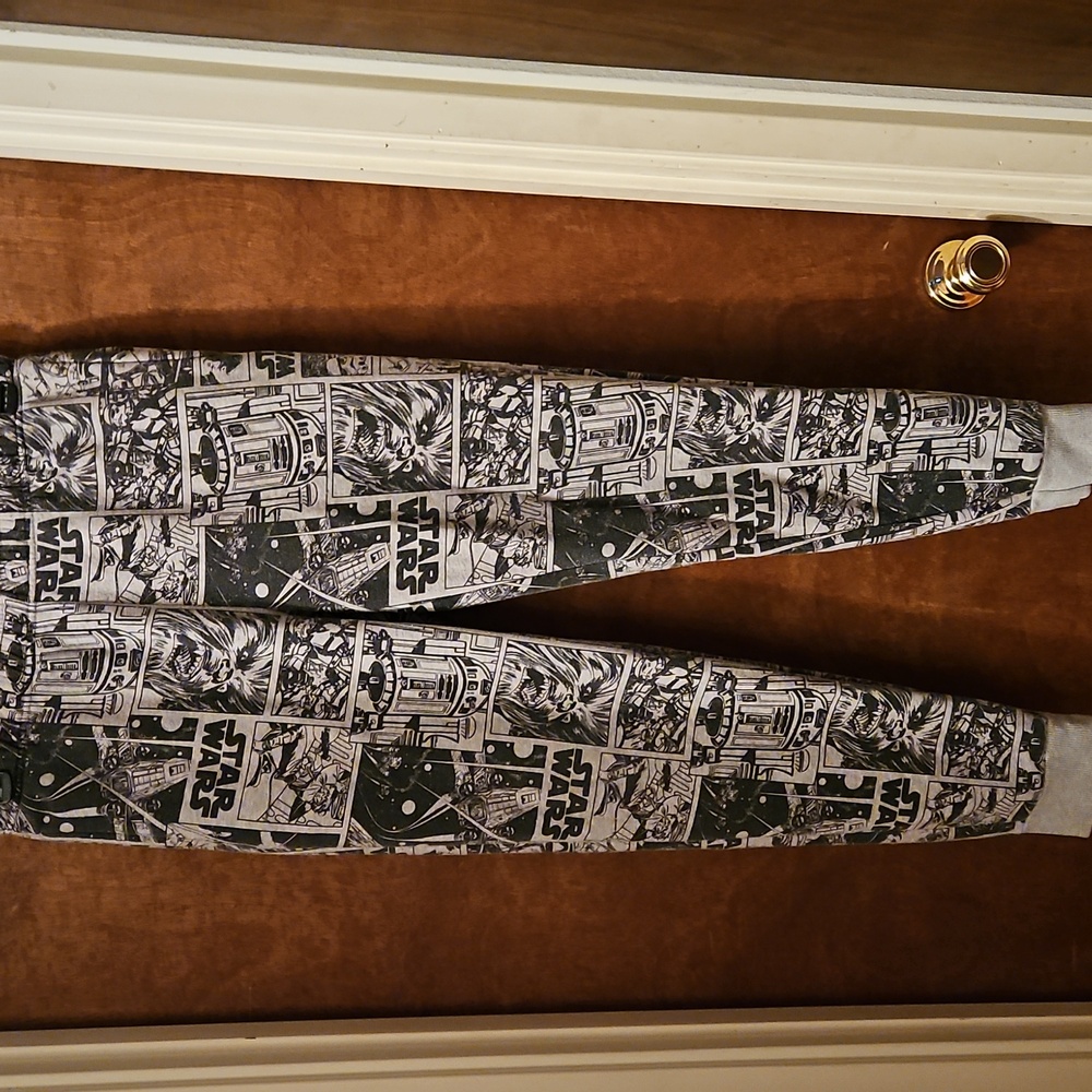 Amazon Essentials Star Wars Graphic Apparel